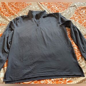 Brand New Under Armour Quarter-Zip Pullover Size XL NWT